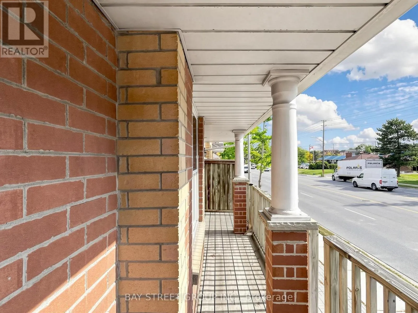 1 MAPLE PARK WAY