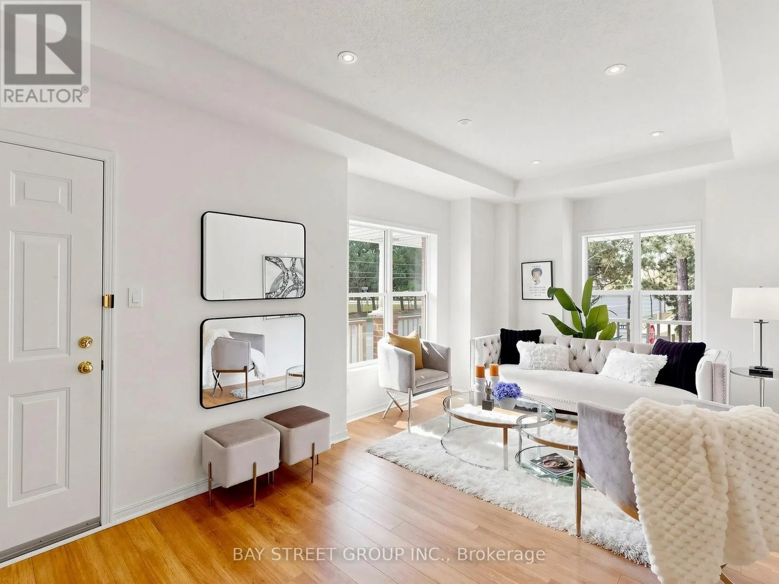 1 MAPLE PARK WAY