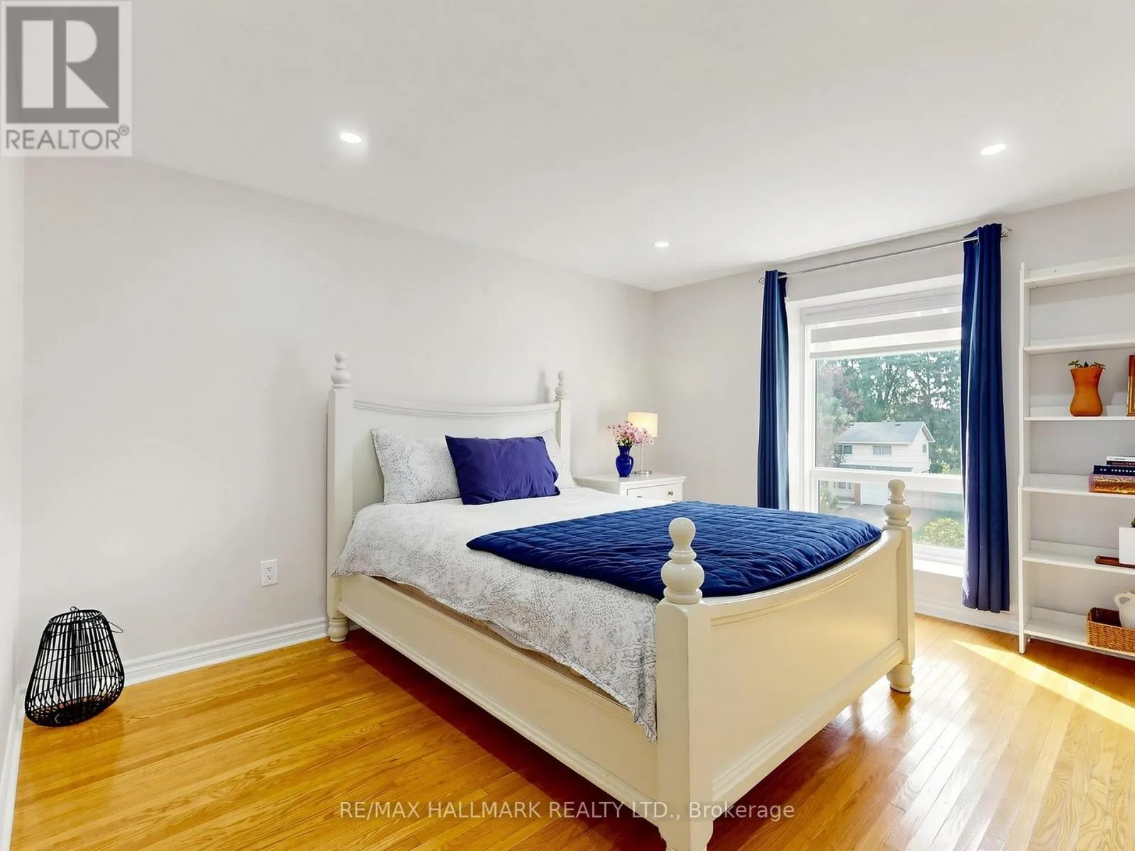 13 - 282 ROYAL ORCHARD BOULEVARD