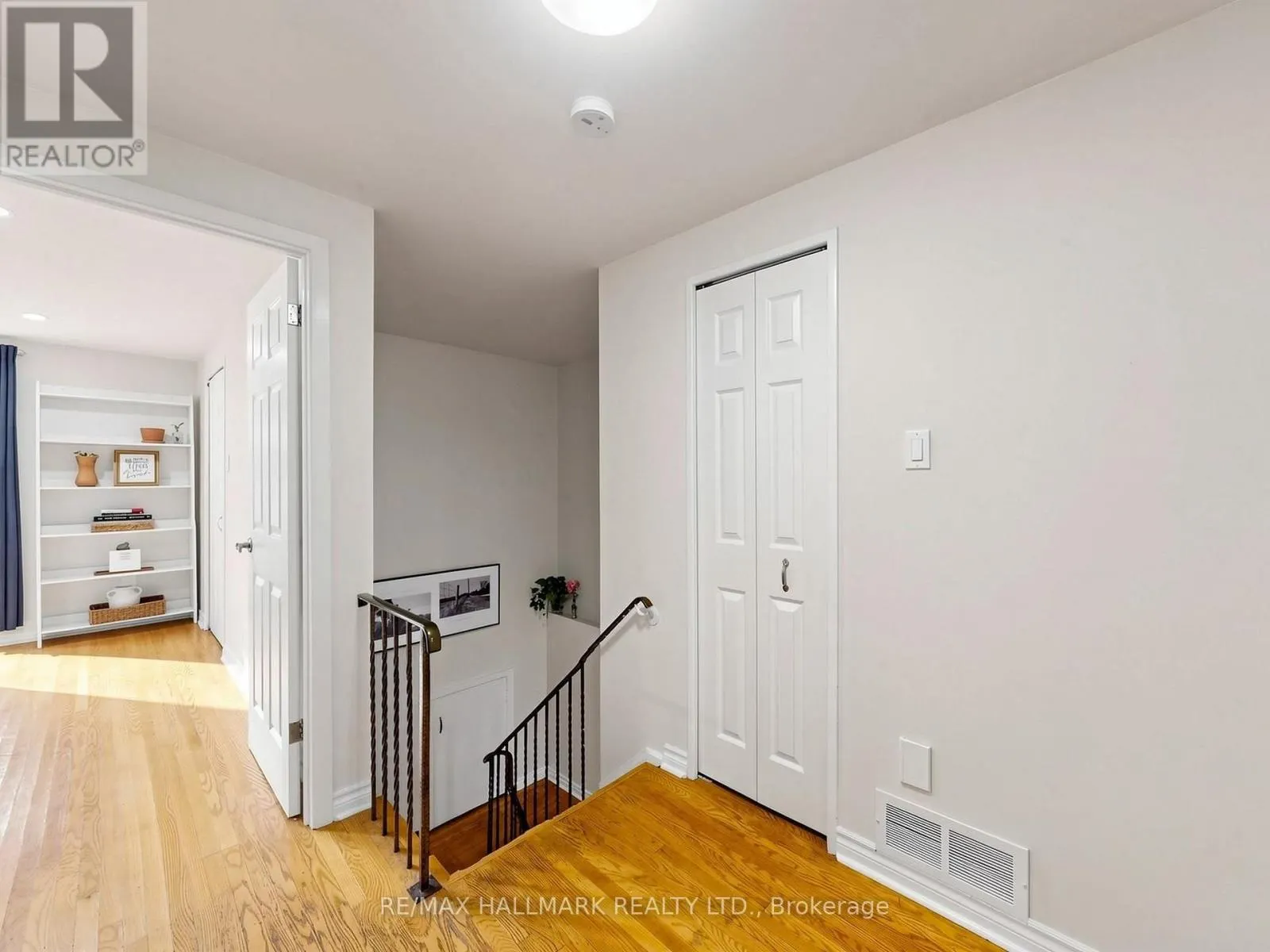 13 - 282 ROYAL ORCHARD BOULEVARD