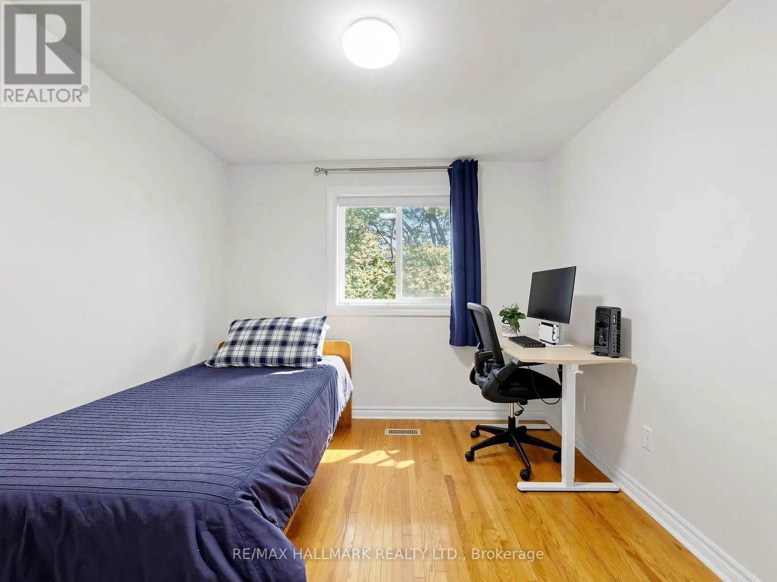 13 - 282 ROYAL ORCHARD BOULEVARD