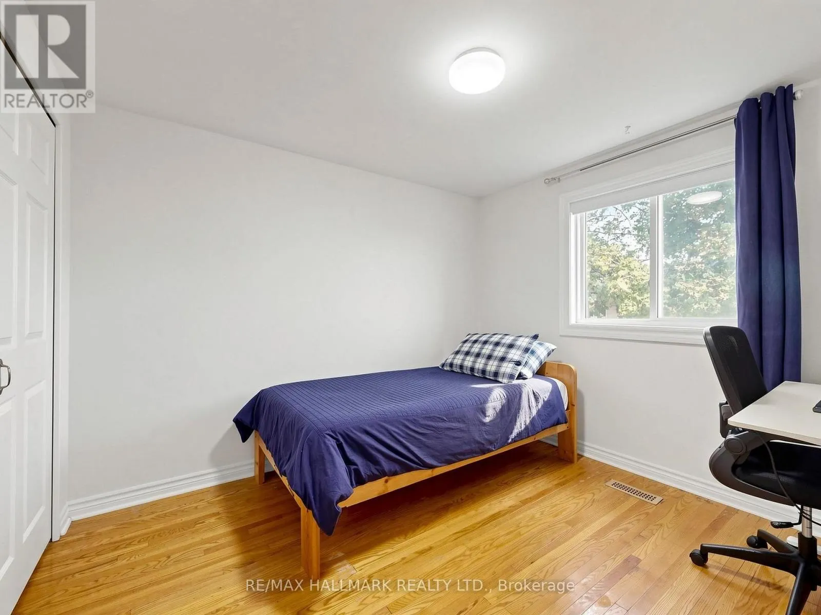 13 - 282 ROYAL ORCHARD BOULEVARD