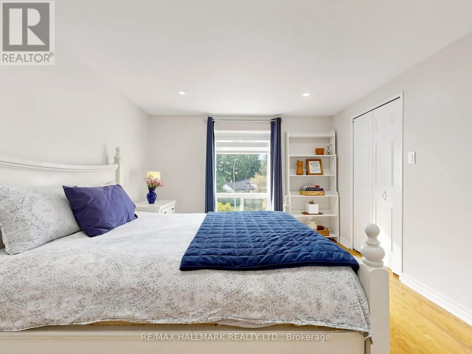 13 - 282 ROYAL ORCHARD BOULEVARD