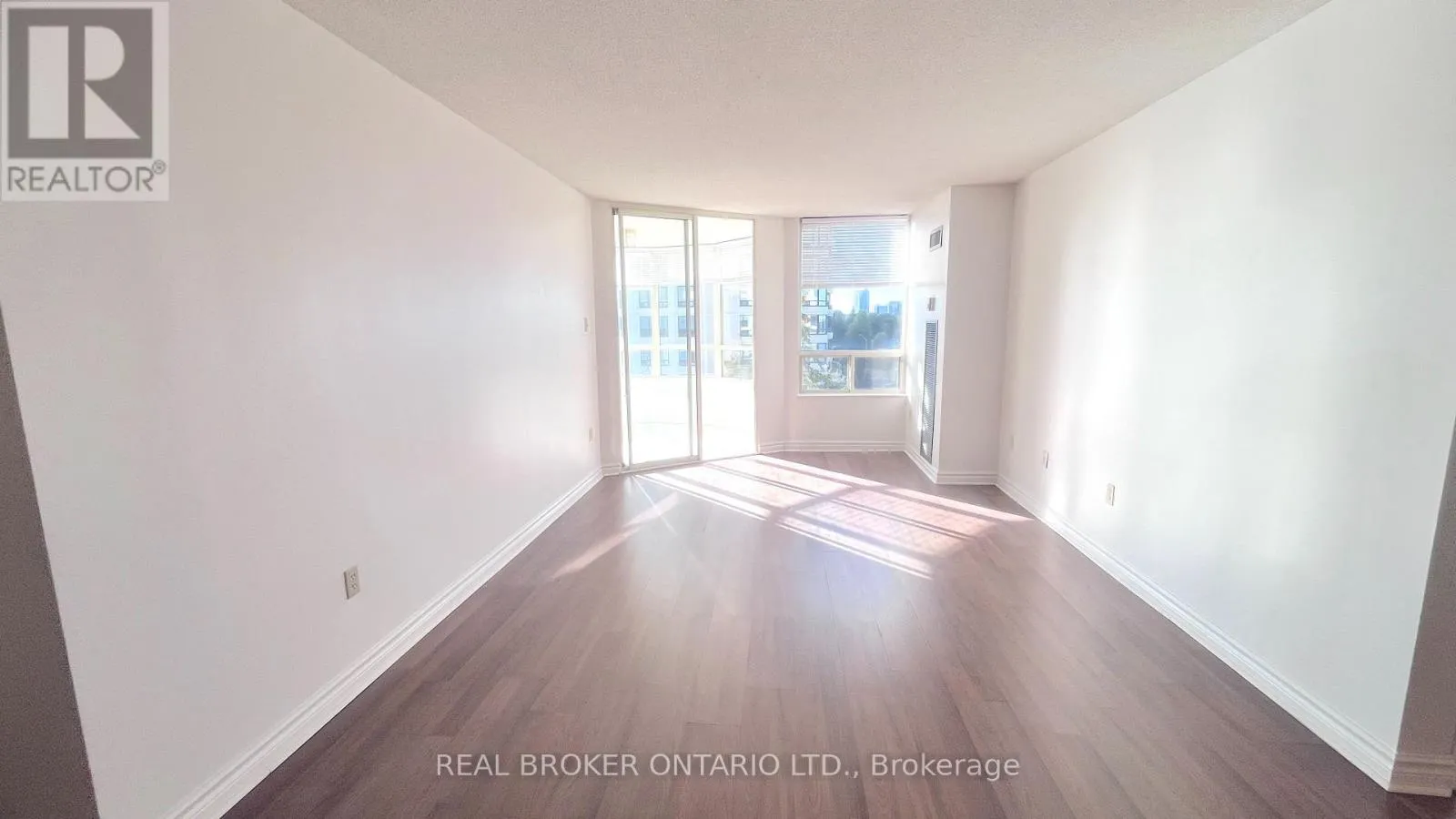 509 - 333 CLARK AVENUE W