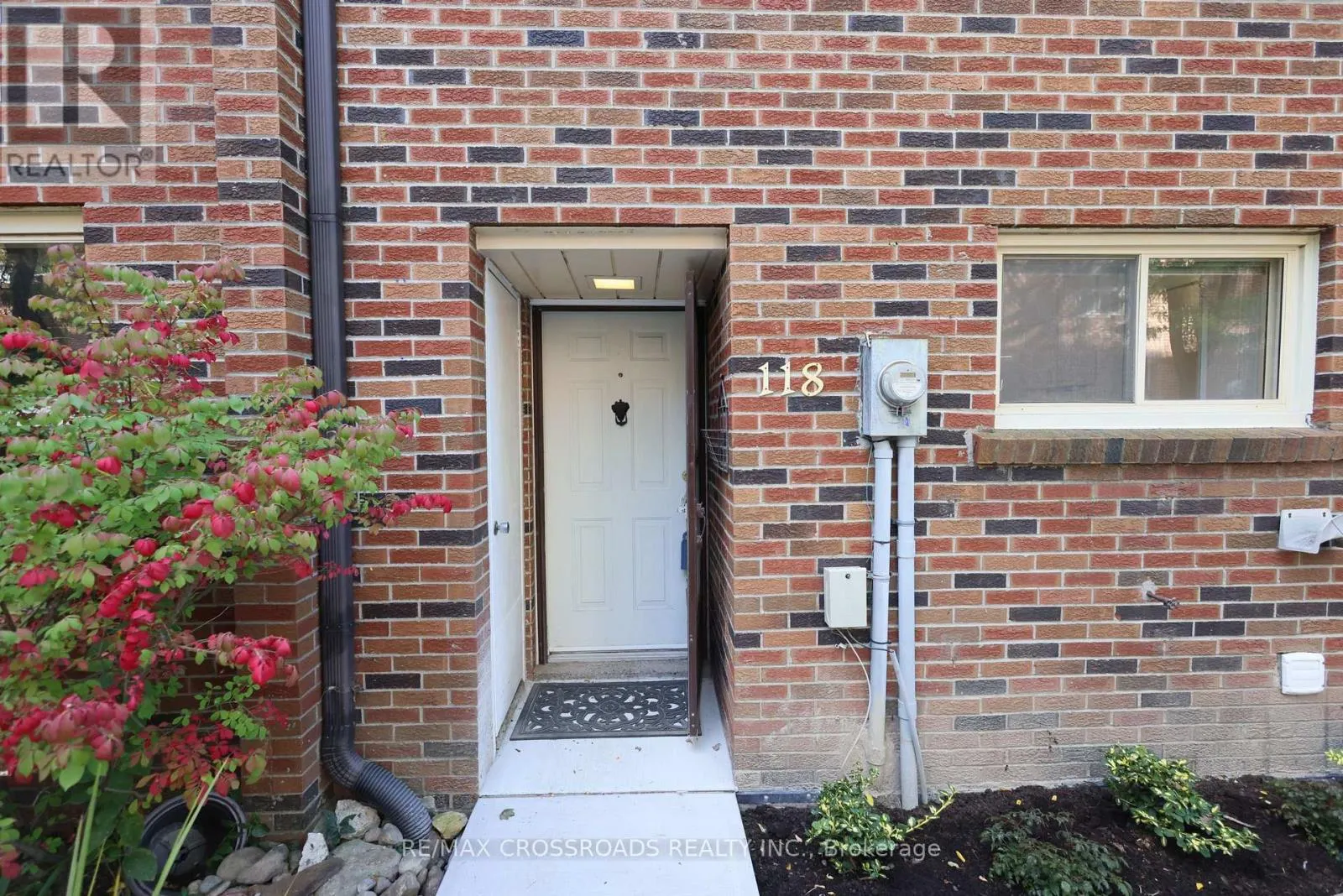 118 WALES AVENUE