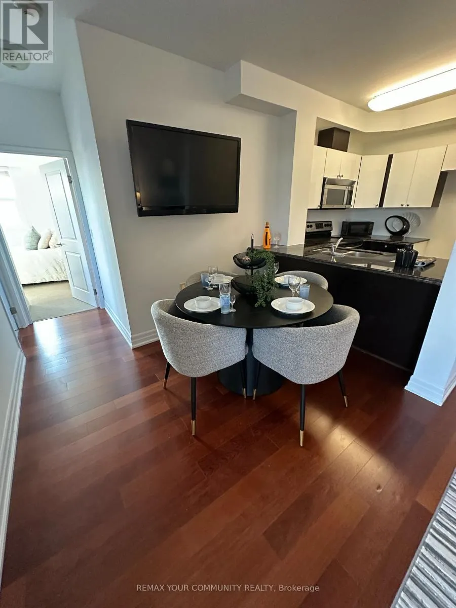 205 - 15450 YONGE STREET