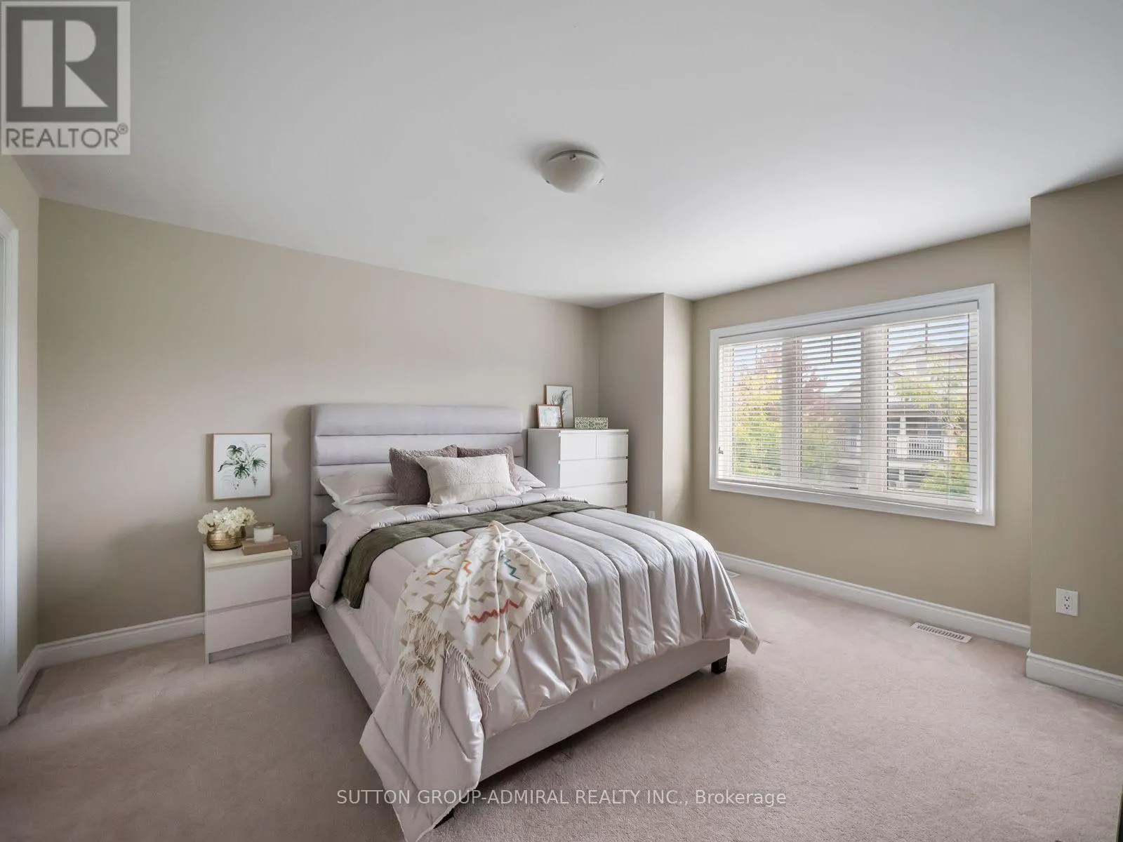 187 JOHN DAVIS GATE