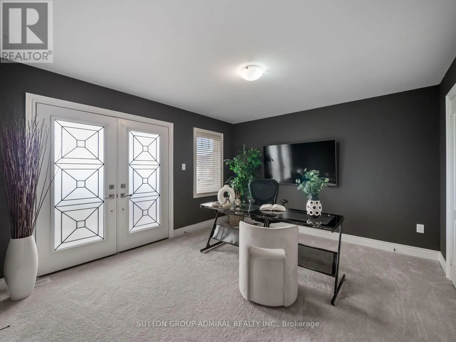 187 JOHN DAVIS GATE
