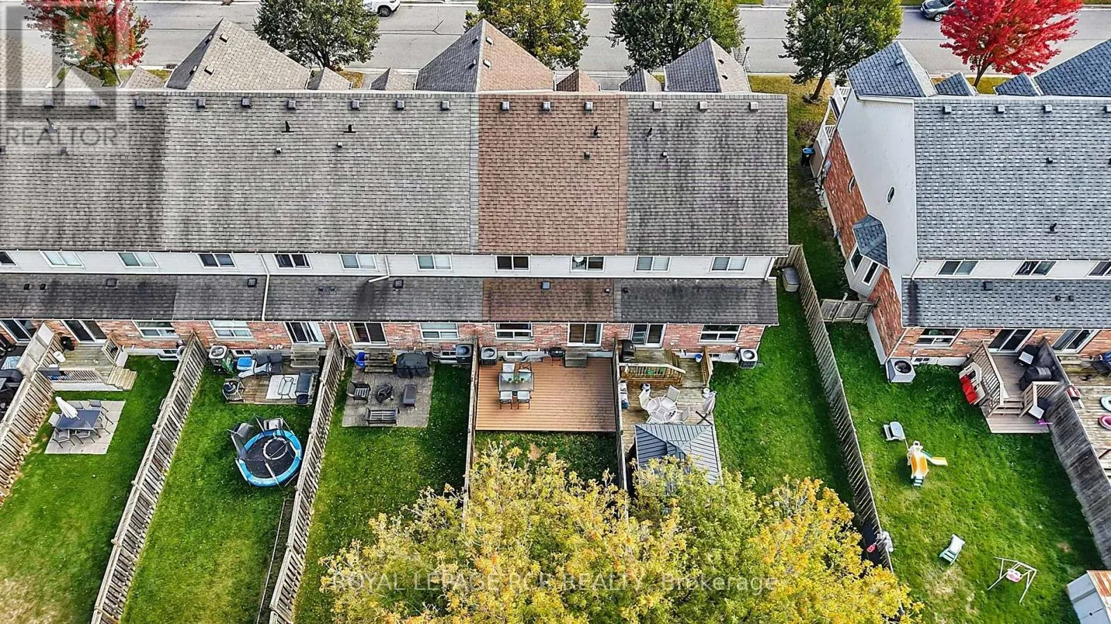 68 SHEPHARD AVENUE