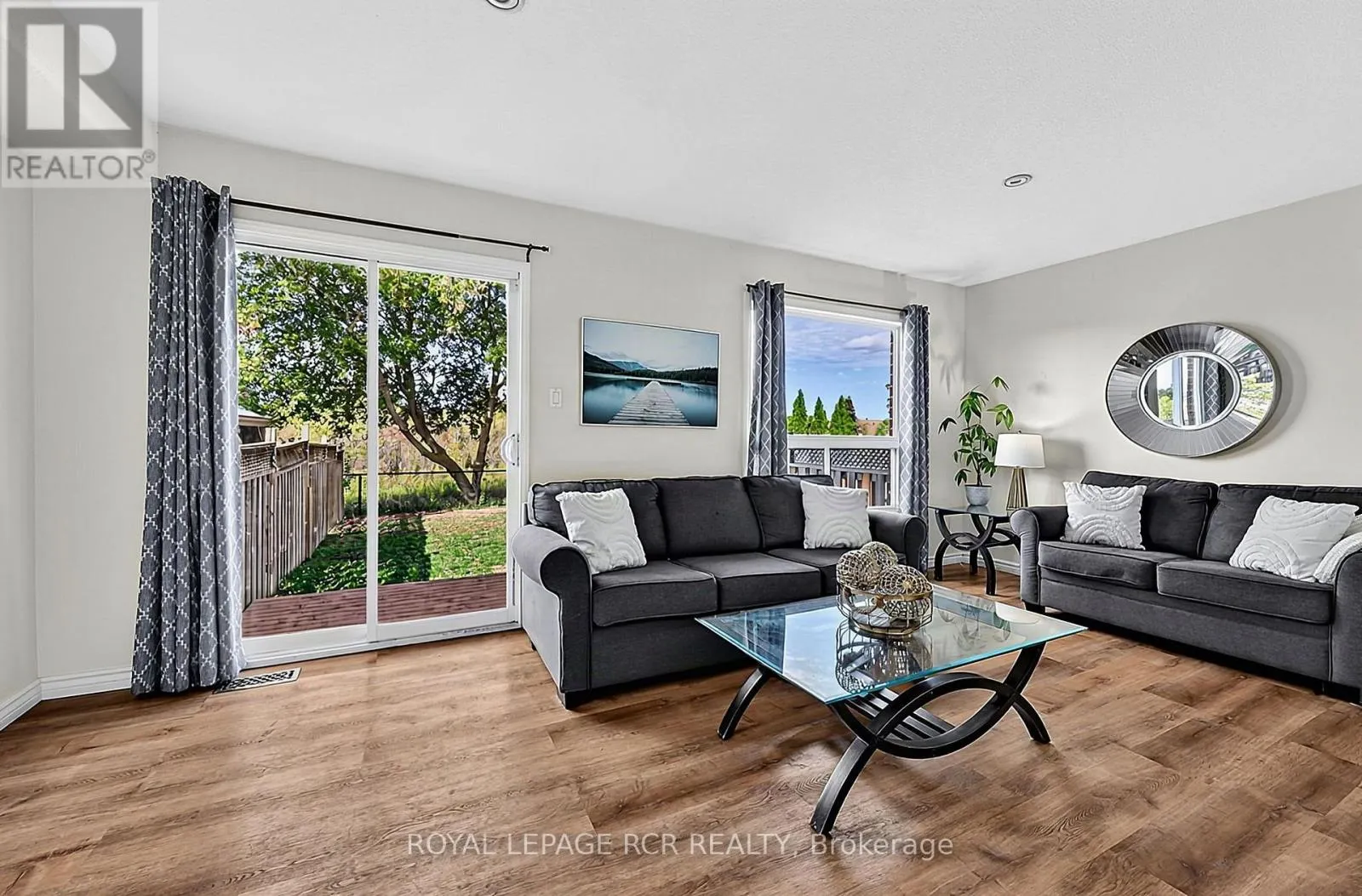 68 SHEPHARD AVENUE