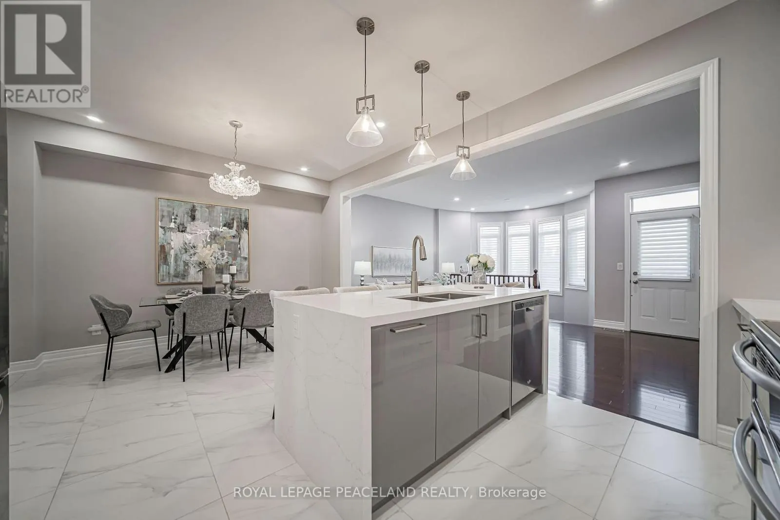 129 LACEWOOD DRIVE