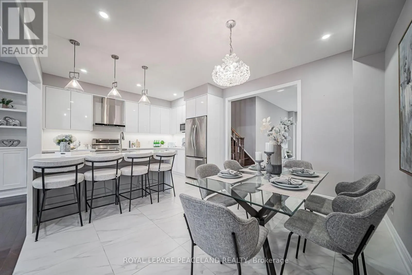 129 LACEWOOD DRIVE