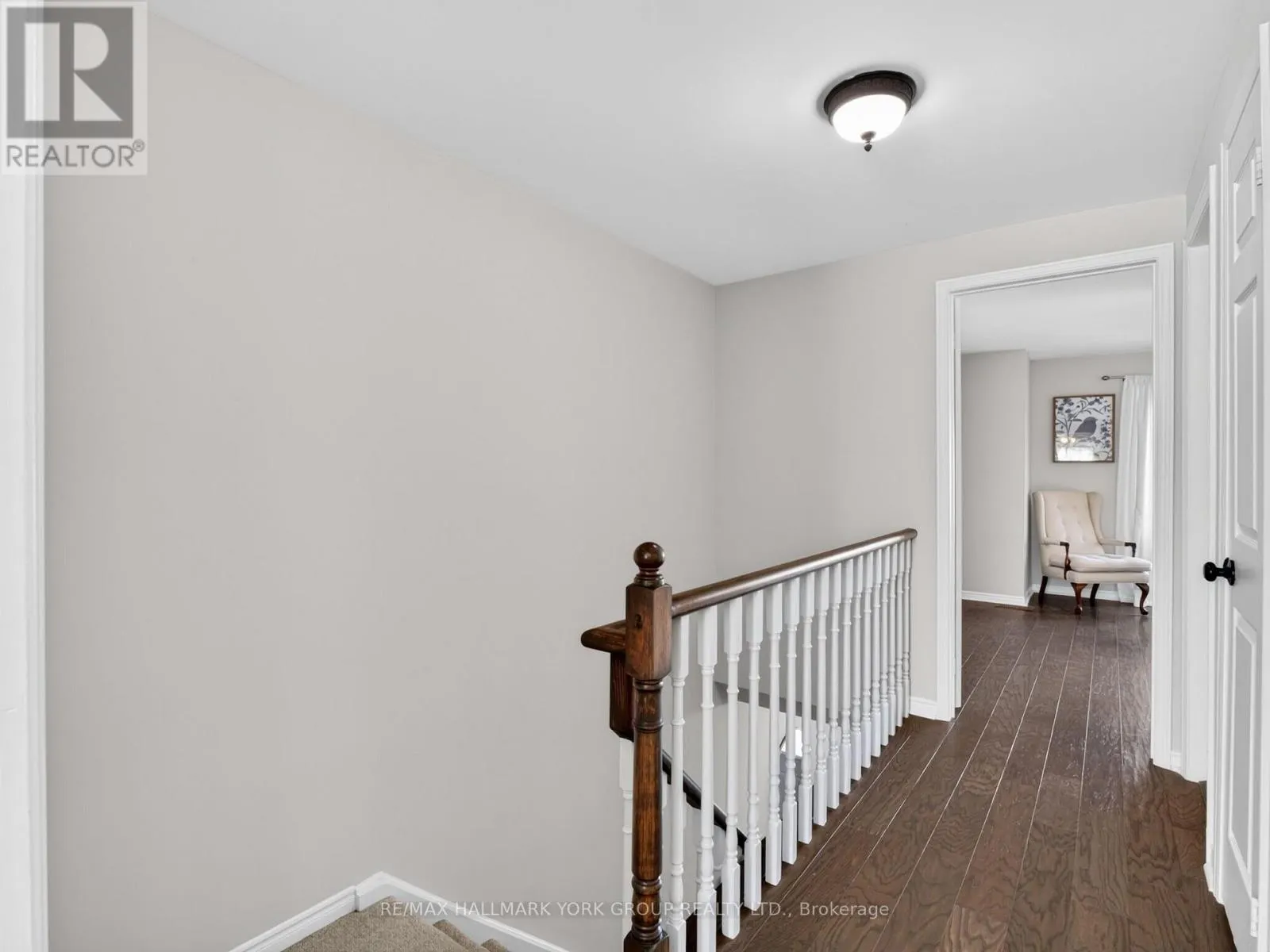 32 - 315 WILKES COURT