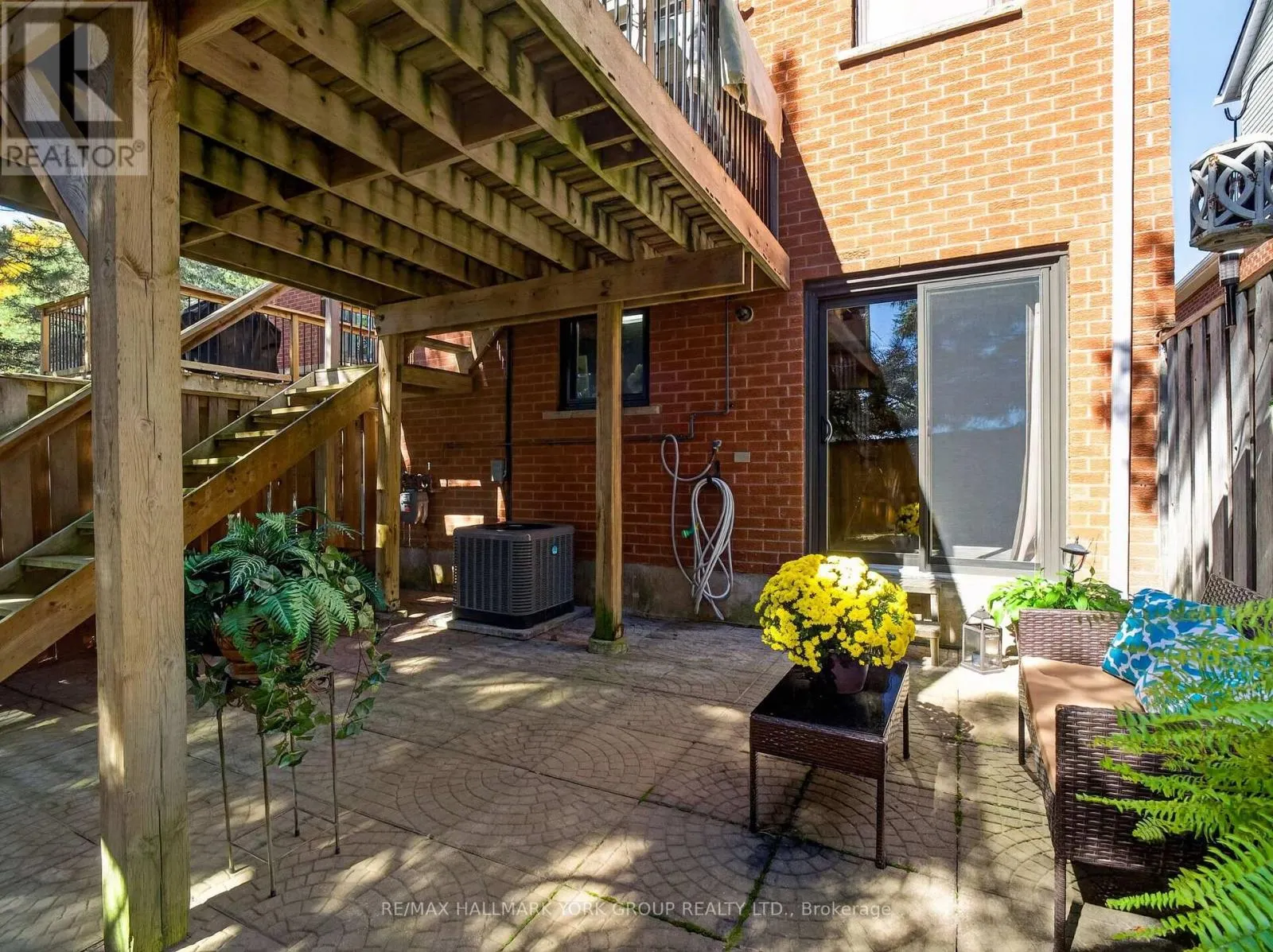 32 - 315 WILKES COURT