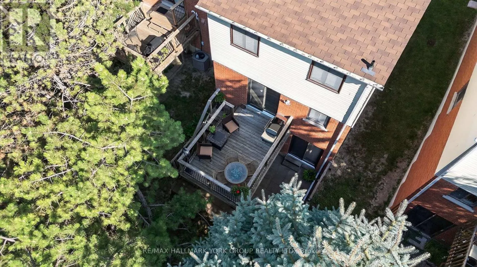 32 - 315 WILKES COURT