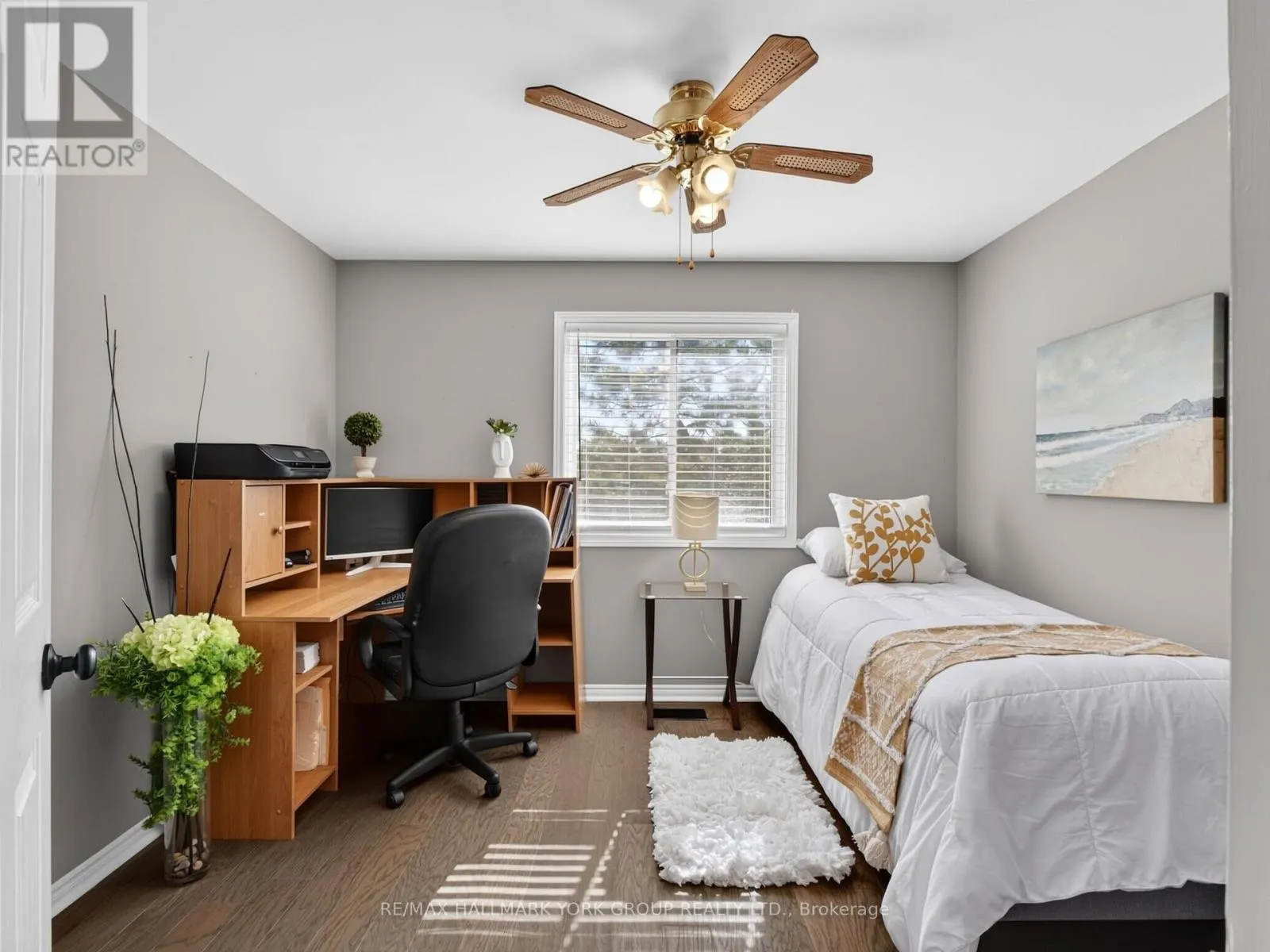 32 - 315 WILKES COURT