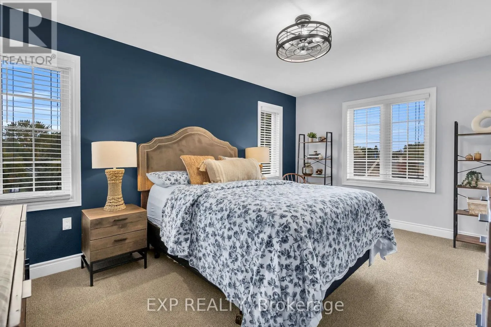 10 VITA STEPHANIE COURT