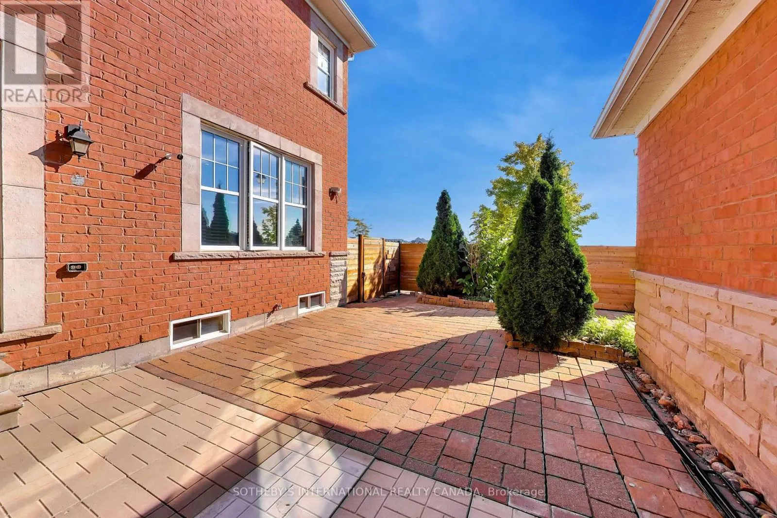 2 FRANK DAVIS STREET