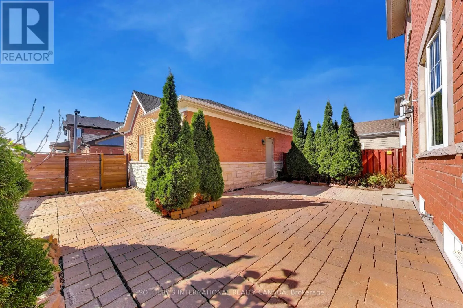 2 FRANK DAVIS STREET