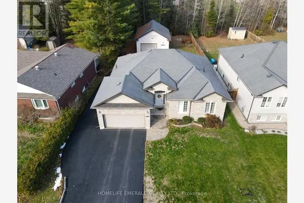 17 TREE TOP STREET