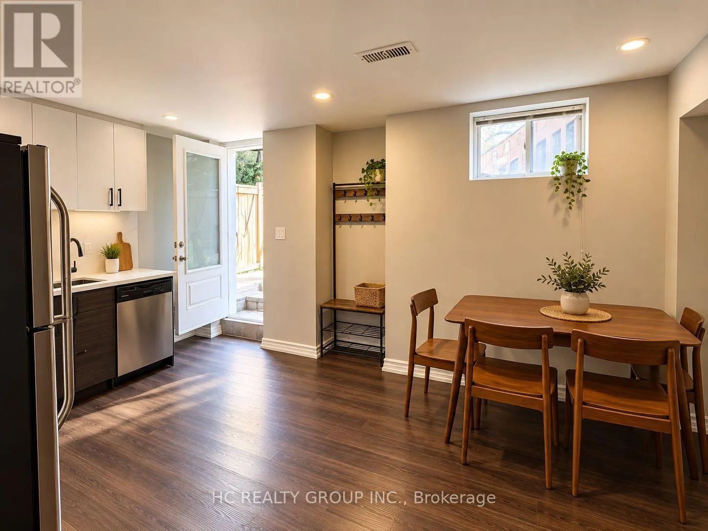 BSMT - 87 ESTRELLA CRESCENT