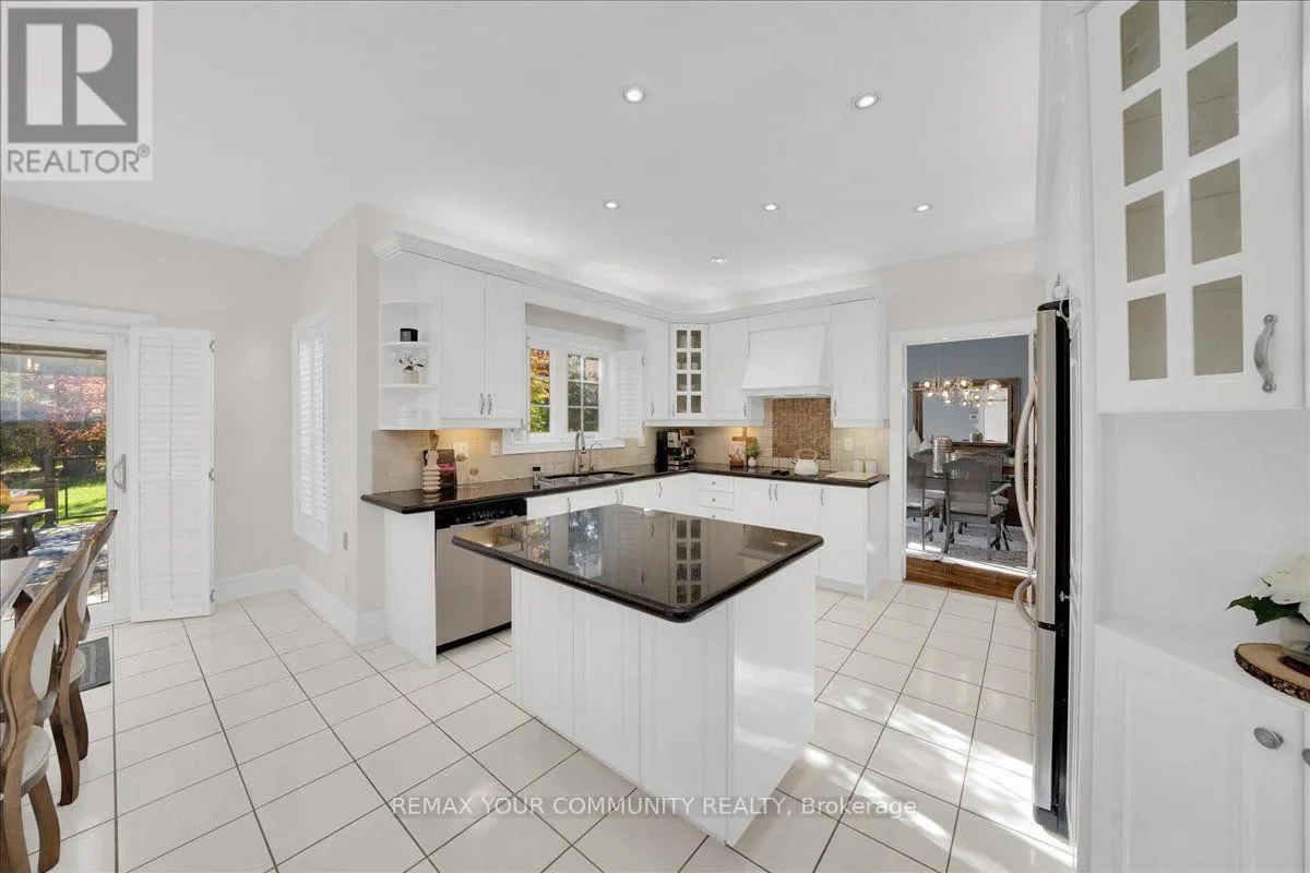 250 ROSELAWN DRIVE