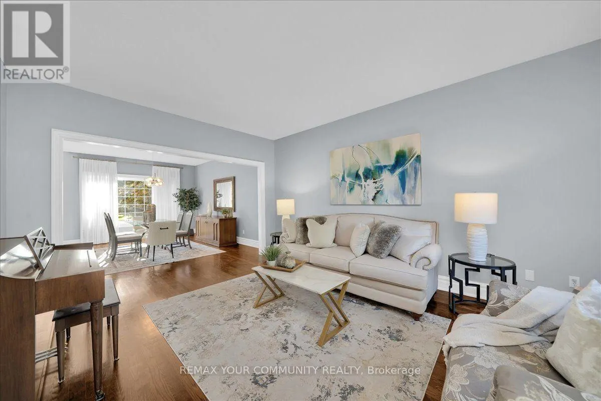 250 ROSELAWN DRIVE
