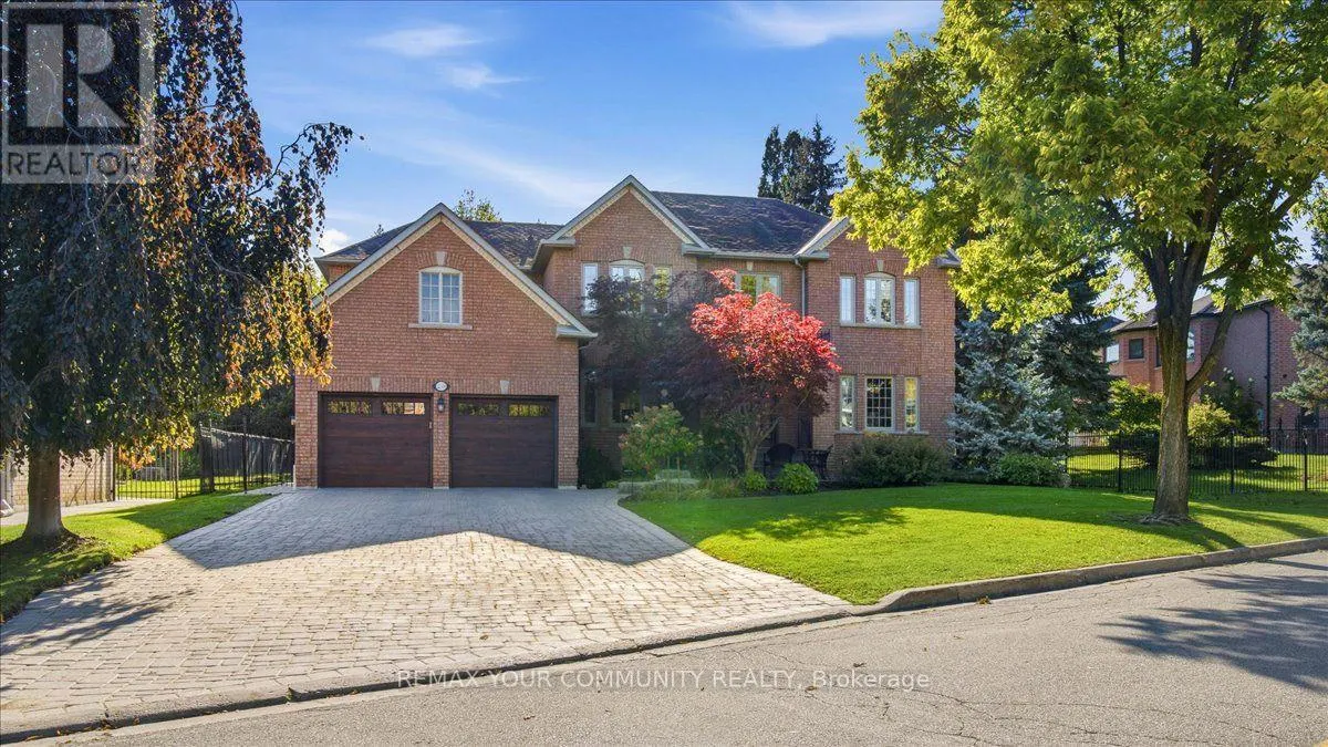 250 ROSELAWN DRIVE