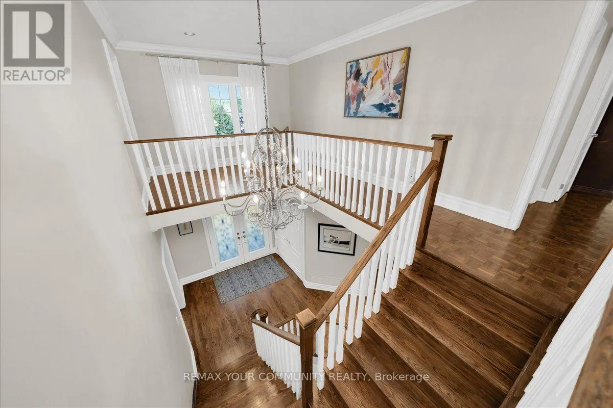 250 ROSELAWN DRIVE