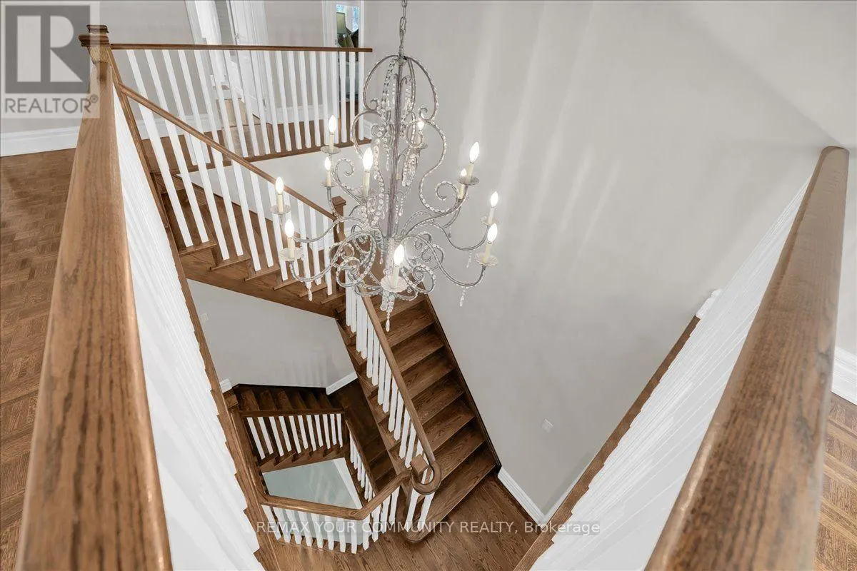 250 ROSELAWN DRIVE