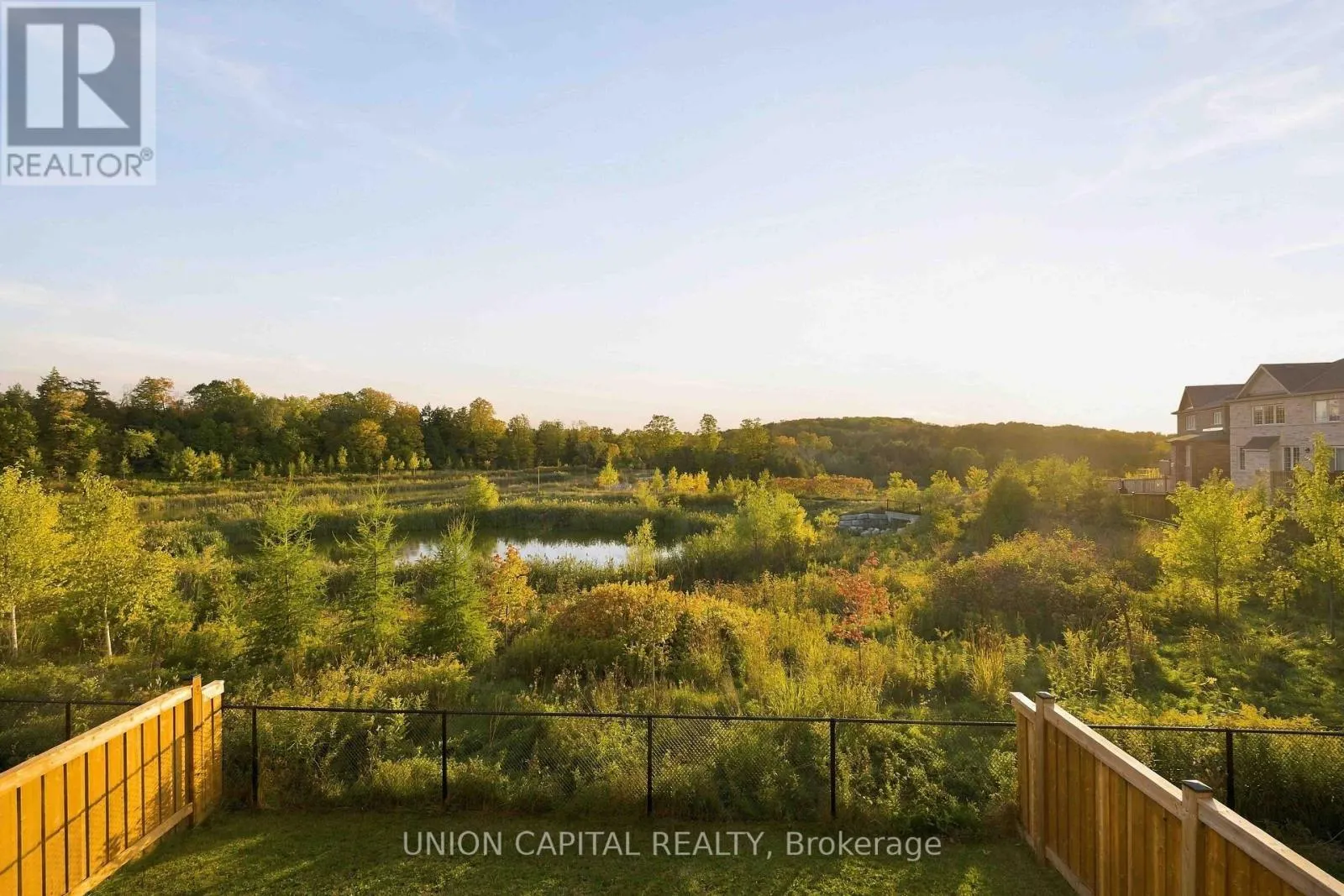 297 SEAVIEW HEIGHTS