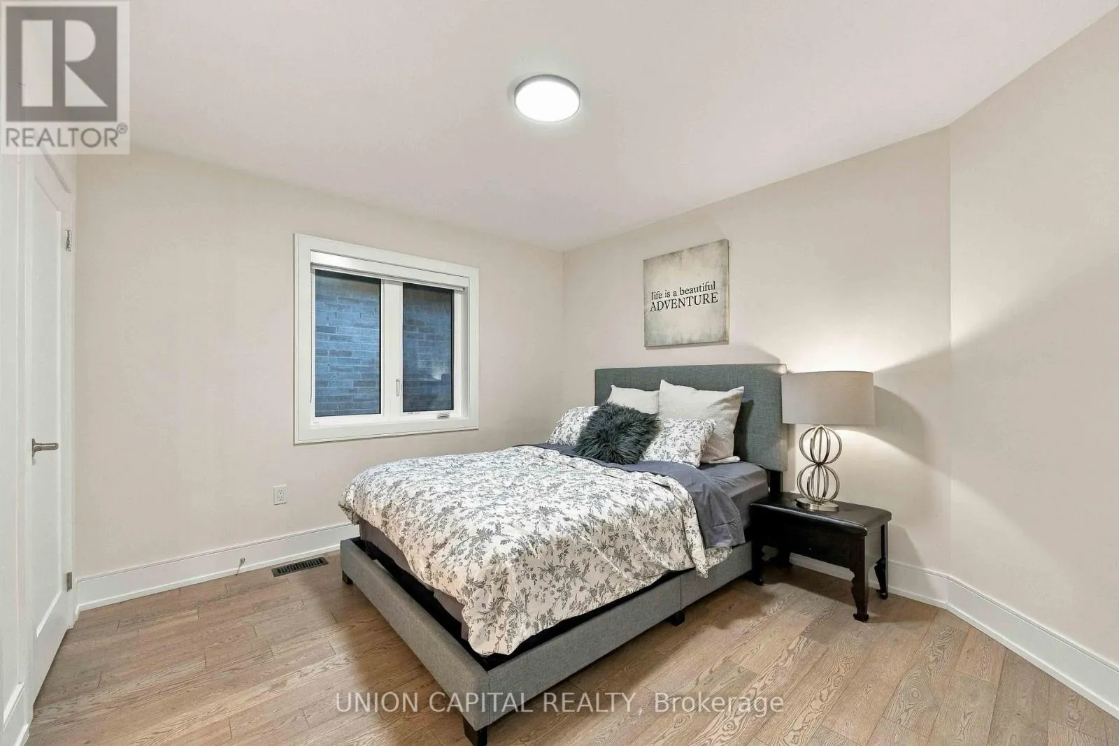 297 SEAVIEW HEIGHTS