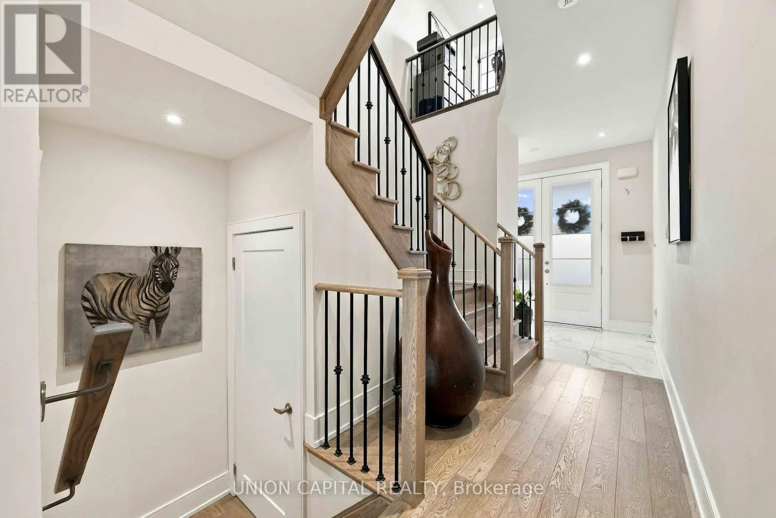 297 SEAVIEW HEIGHTS