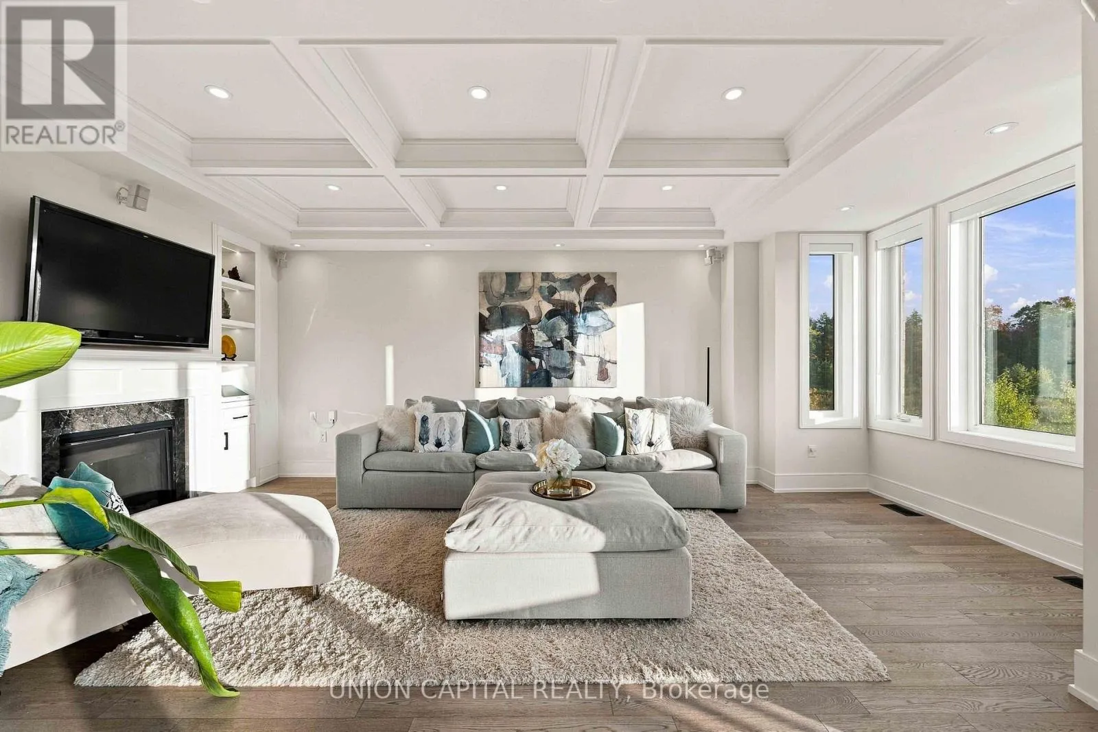297 SEAVIEW HEIGHTS