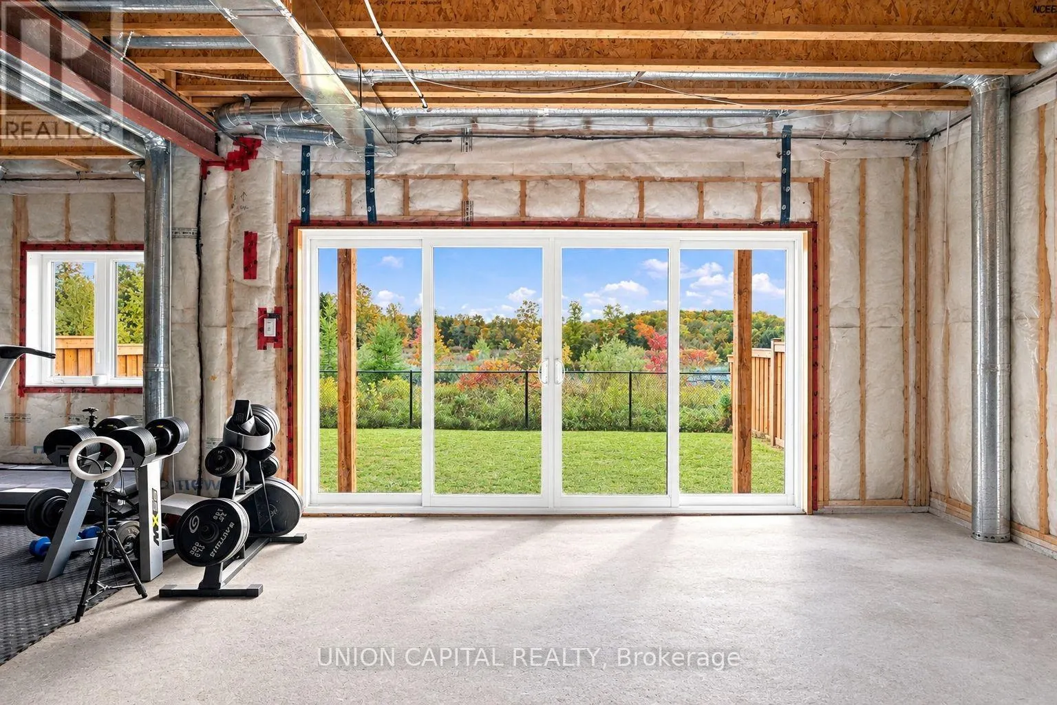 297 SEAVIEW HEIGHTS