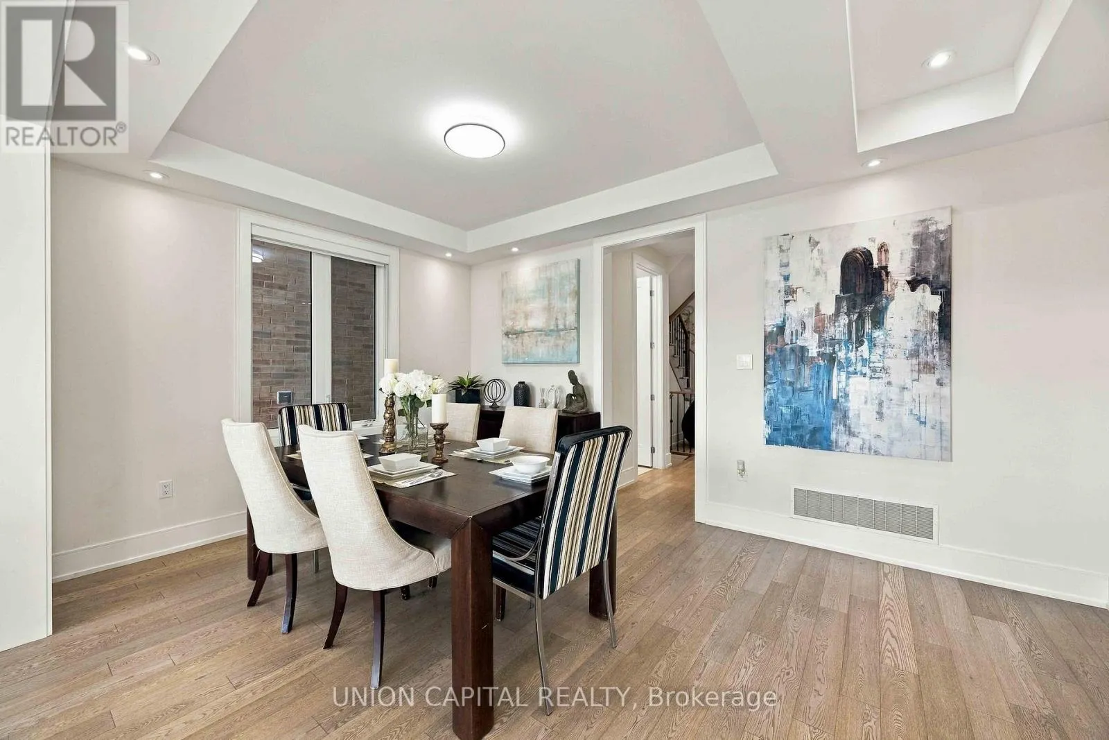 297 SEAVIEW HEIGHTS