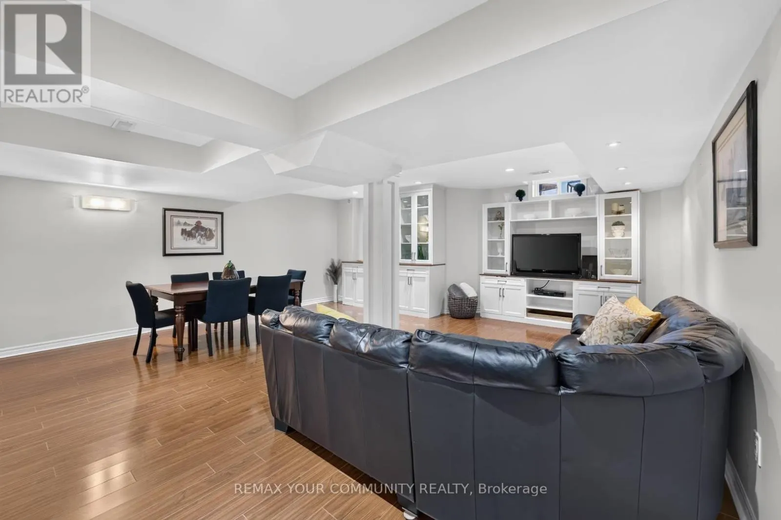 38 DIMARINO DRIVE
