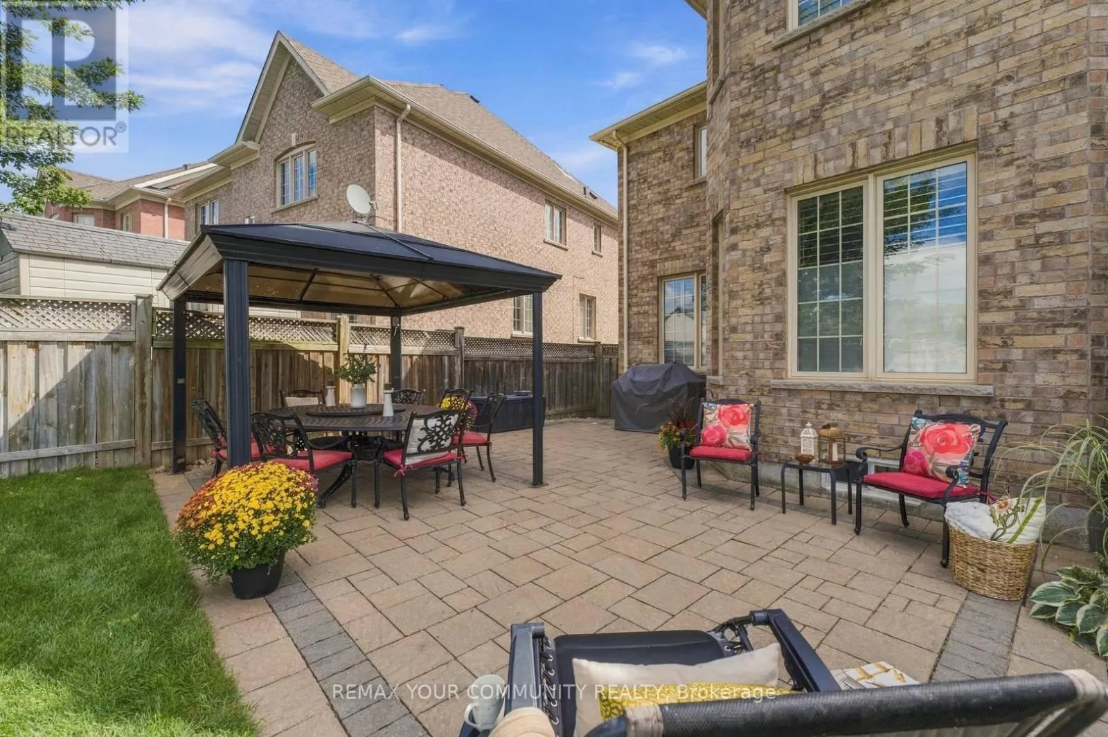 38 DIMARINO DRIVE