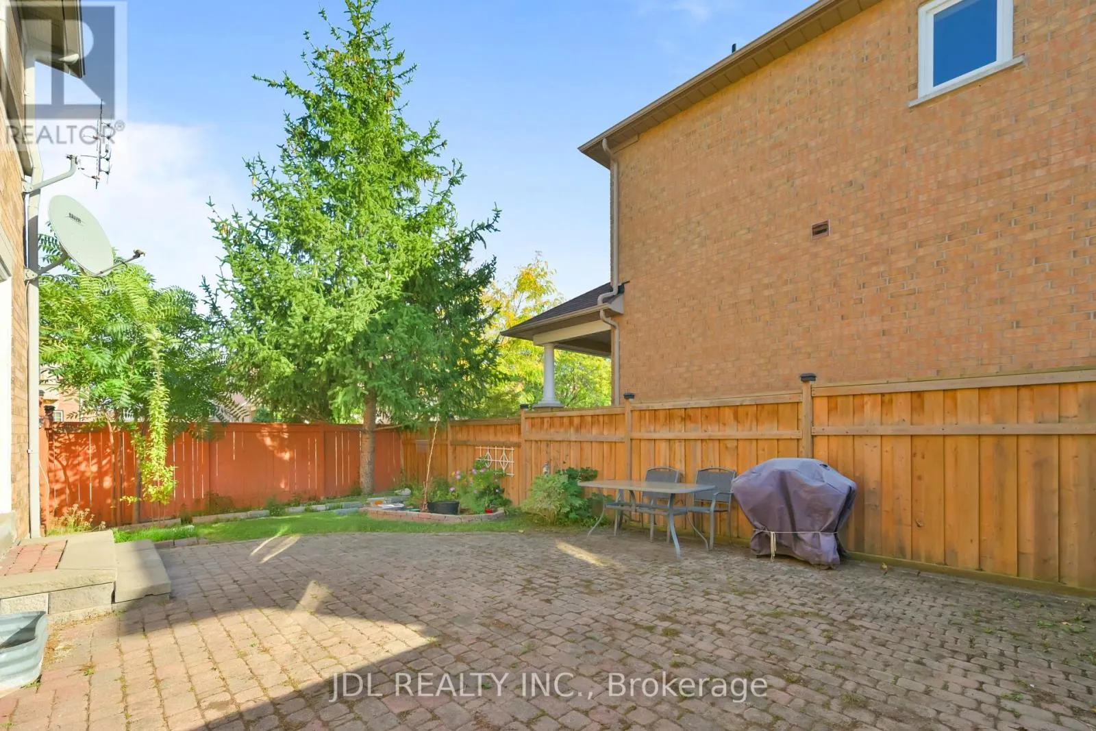 21 IRON HORSE AVENUE