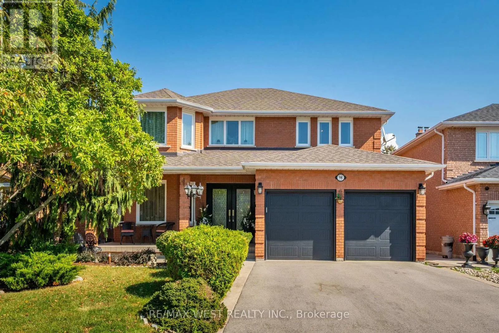 98 ARROWHEAD DRIVE