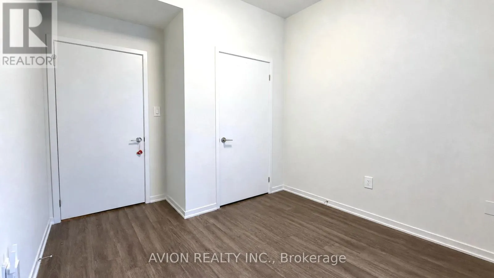 99 - 10 ALMOND BLOSSOM MEWS