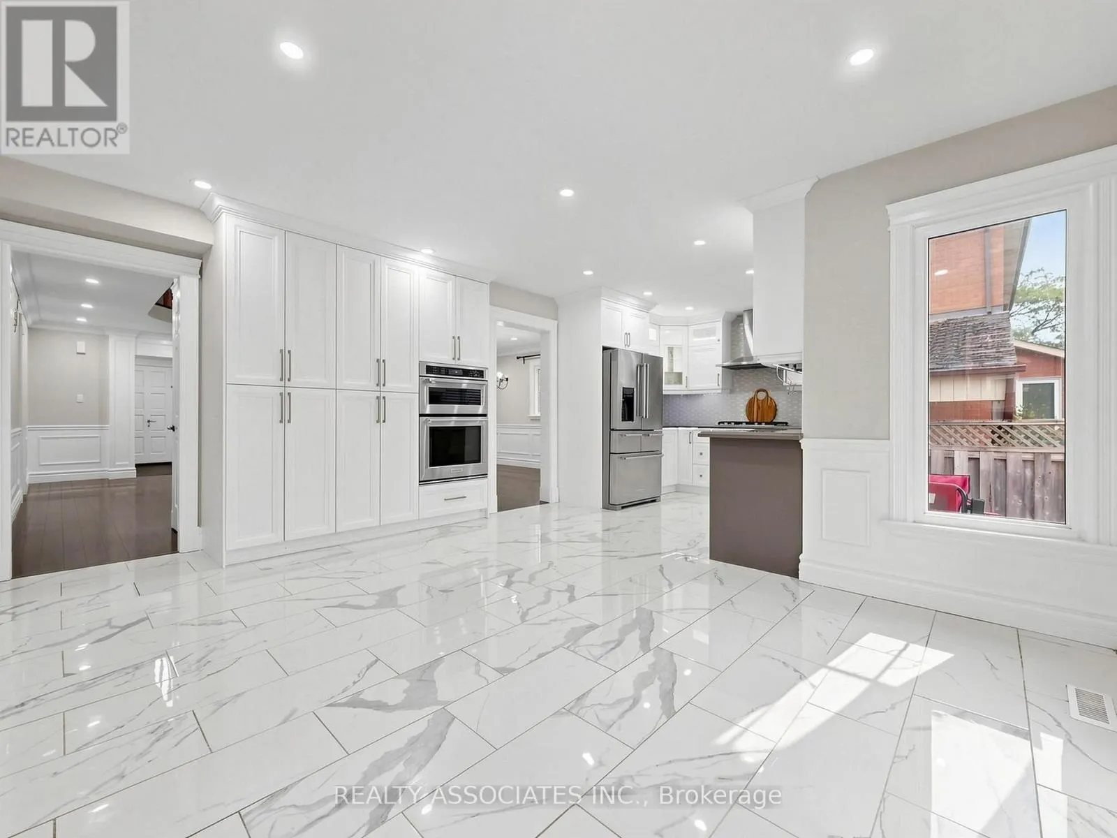 96 ZINNIA PLACE S