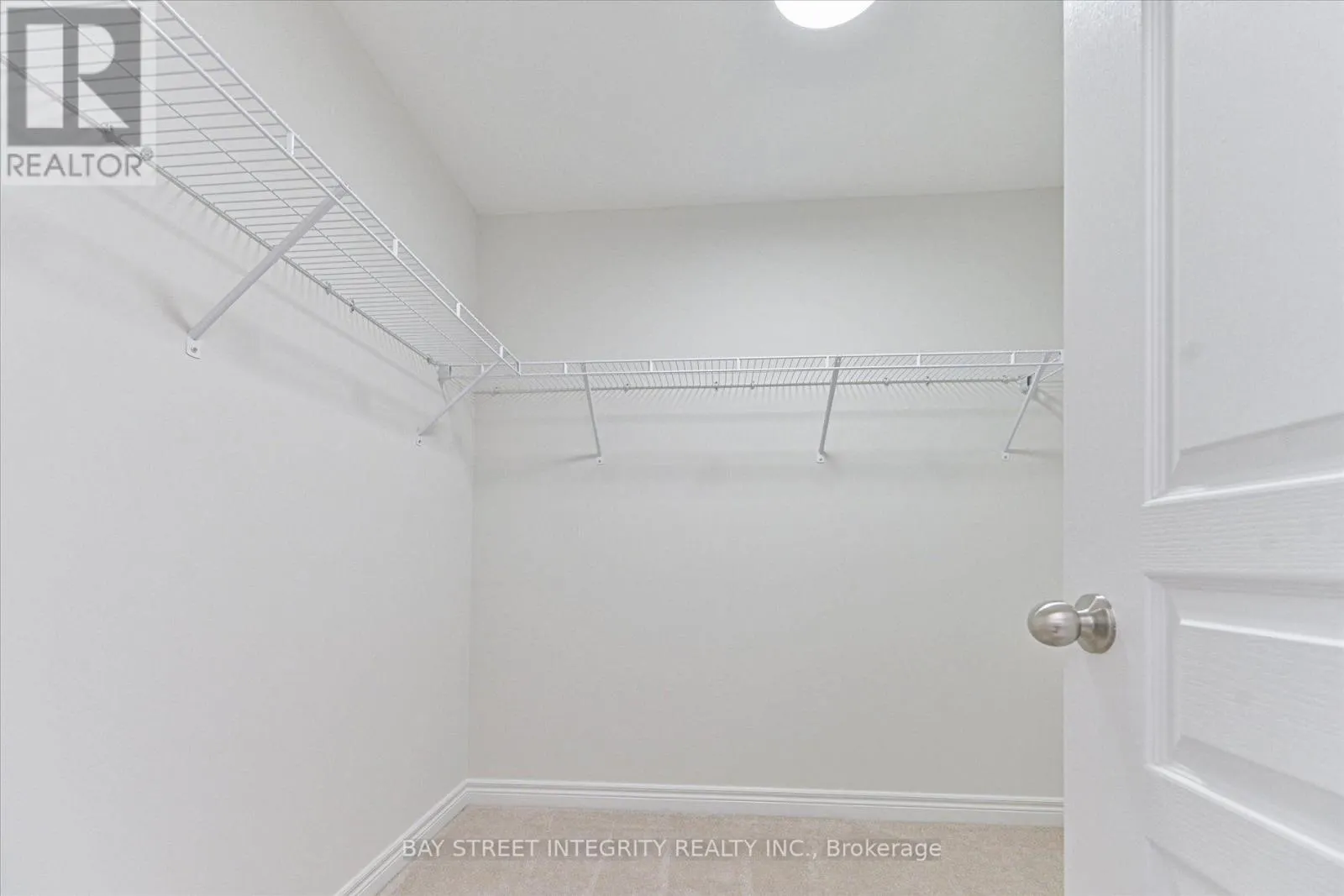 371 WILLIAM FORSTER ROAD