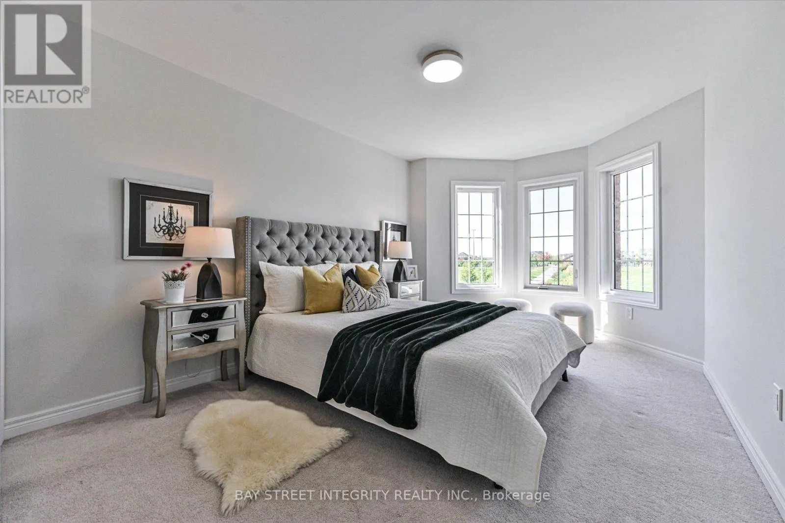 371 WILLIAM FORSTER ROAD