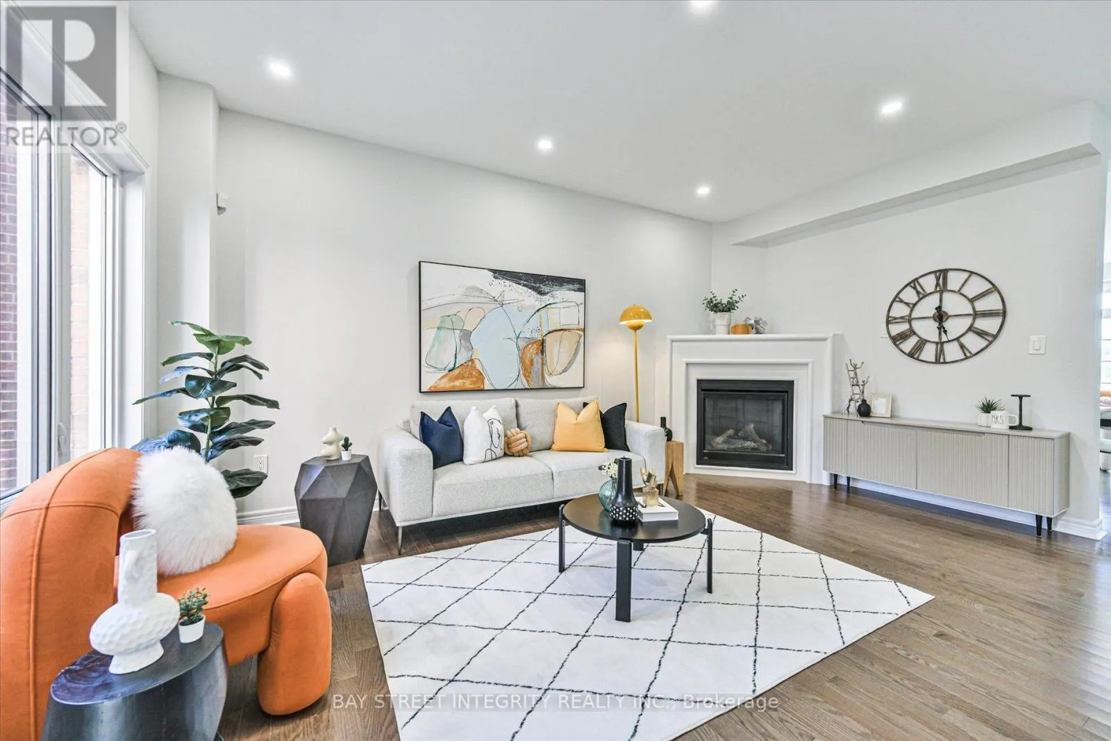 371 WILLIAM FORSTER ROAD