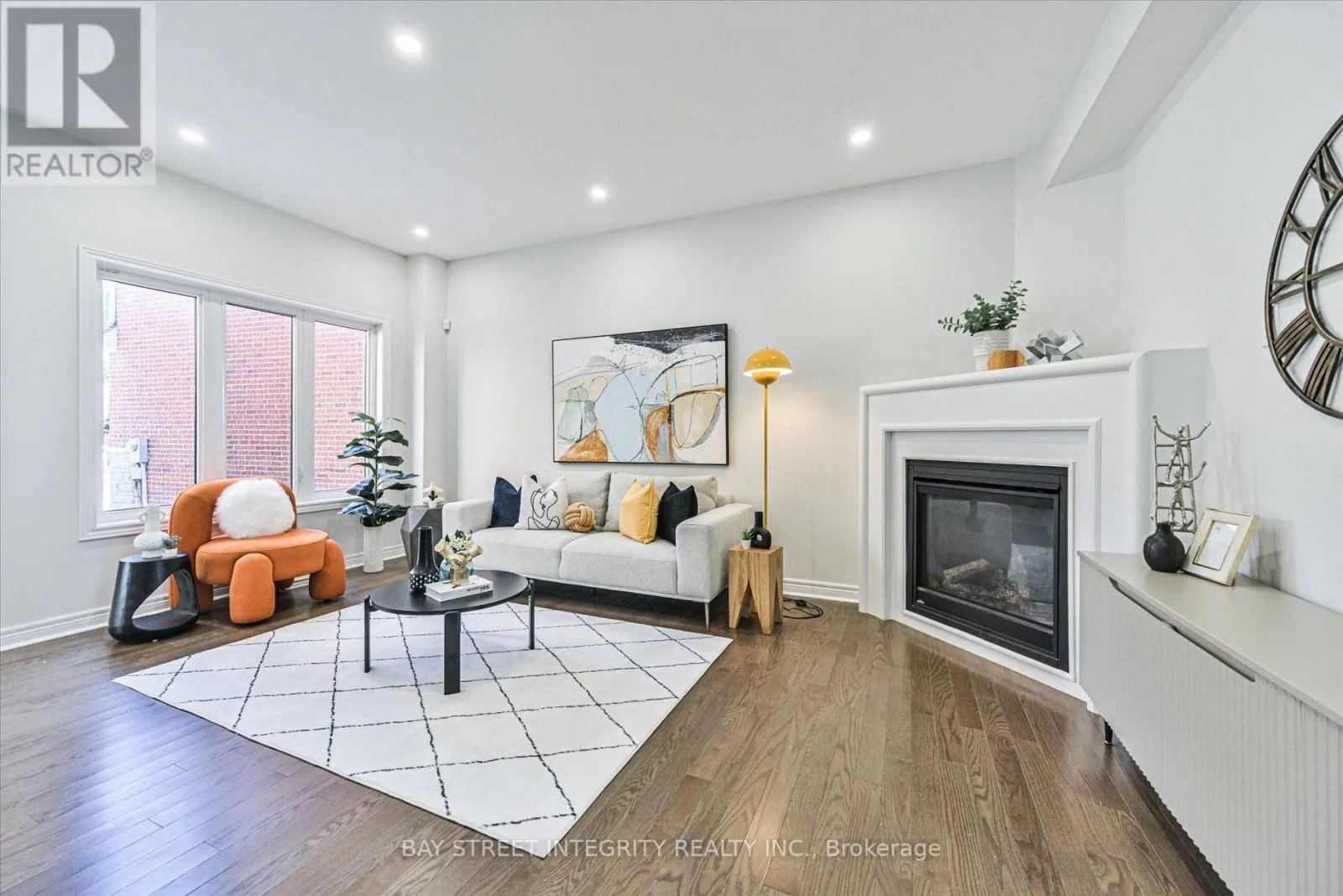 371 WILLIAM FORSTER ROAD