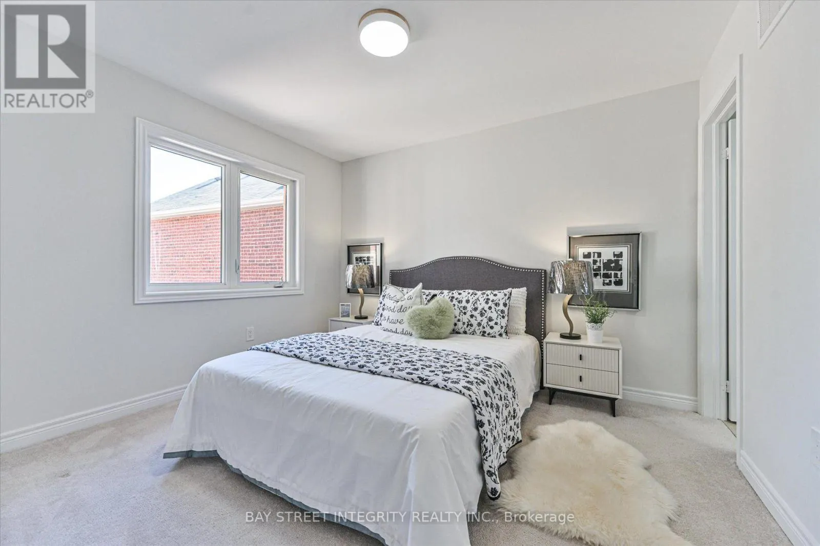 371 WILLIAM FORSTER ROAD