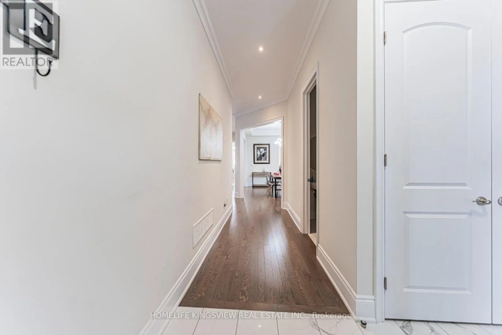 61 ROSS VENNARE CRESCENT