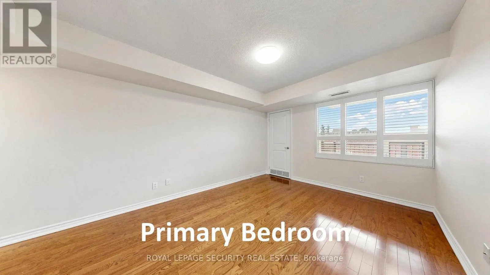 406 - 8026 KIPLING AVENUE