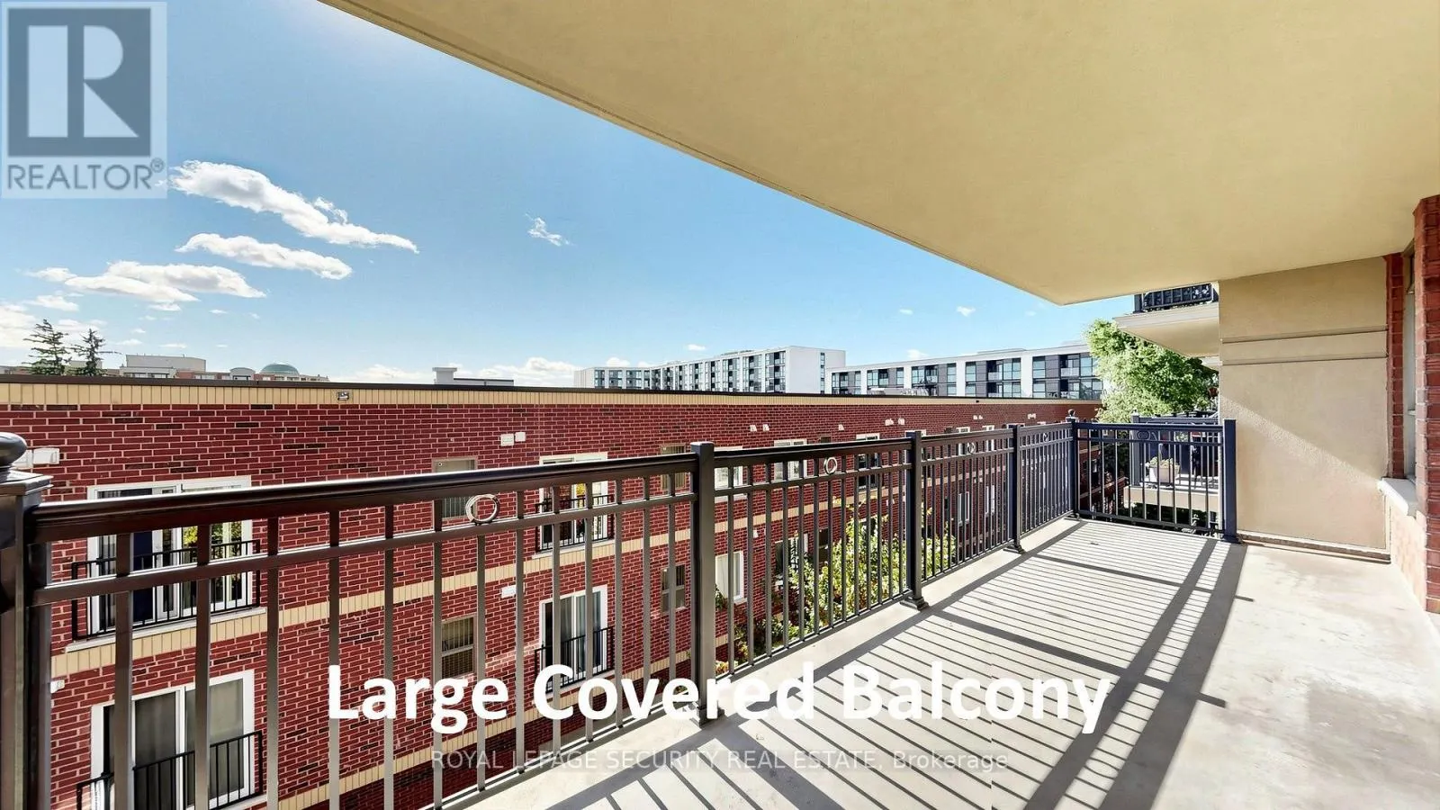 406 - 8026 KIPLING AVENUE